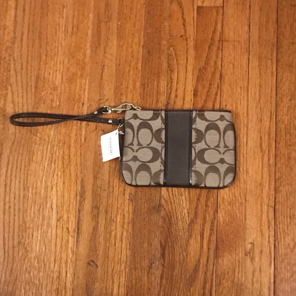NWT Coach wristlet wallet